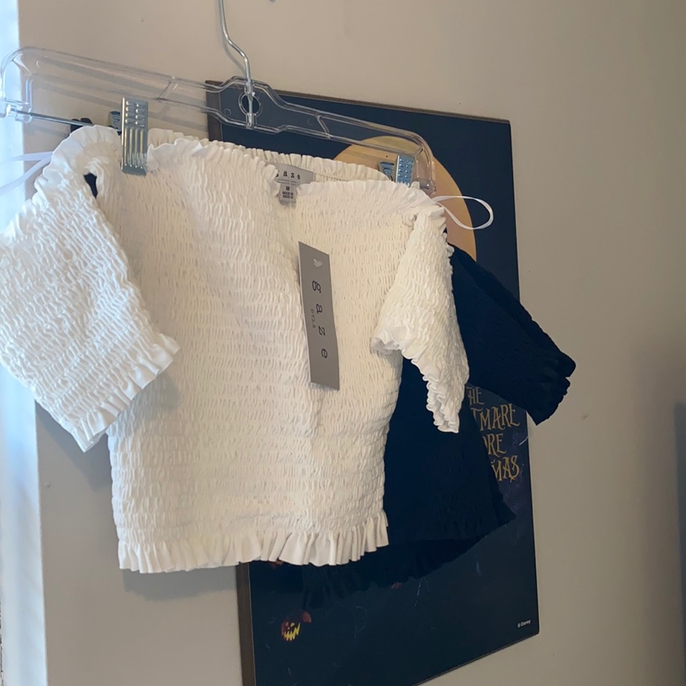 *BUNDLE* Off the shoulder Cropped Shirts